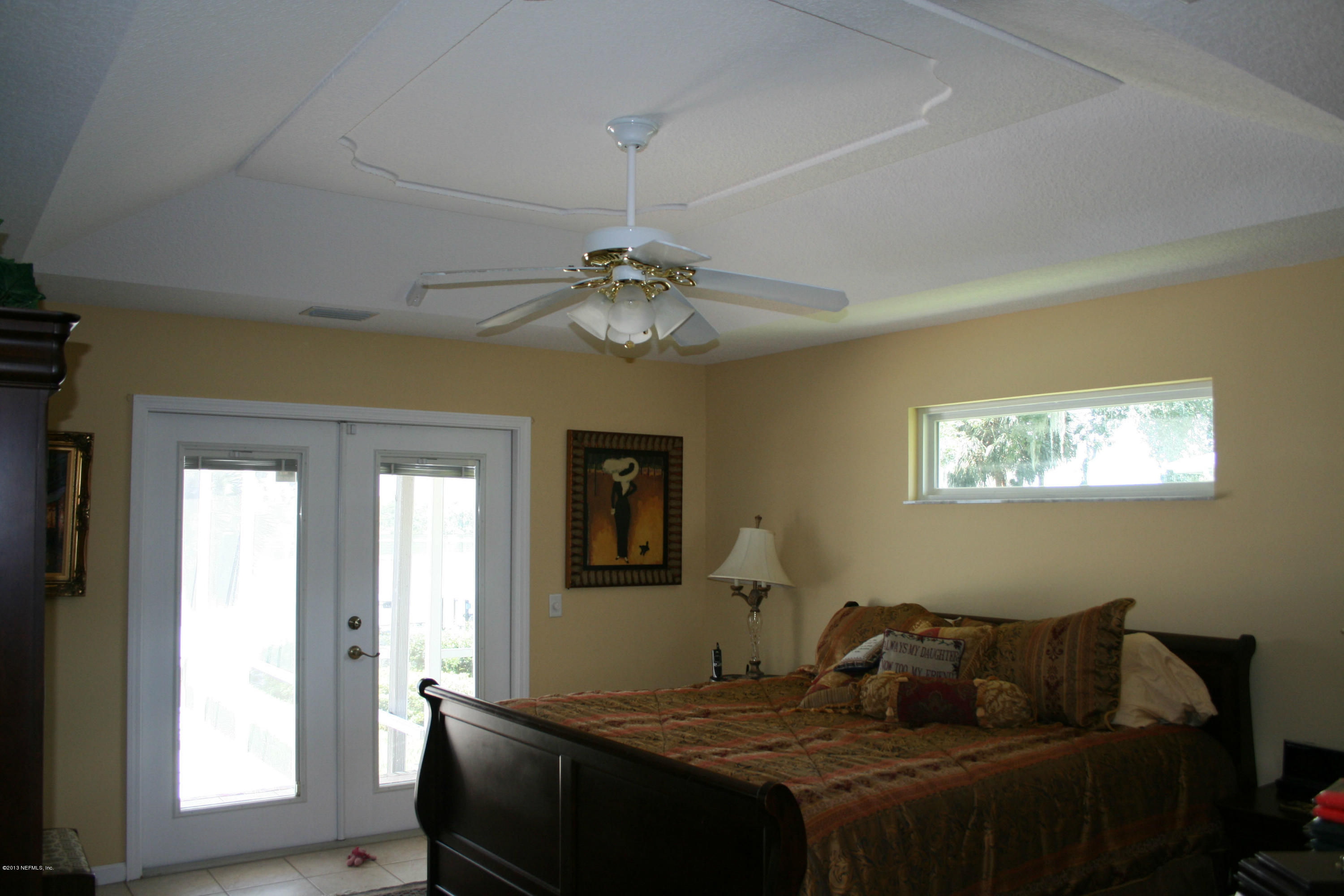 105 Riverside Way San Mateo, FL 32187 - Photo 11 of 22 Master Bedroom
