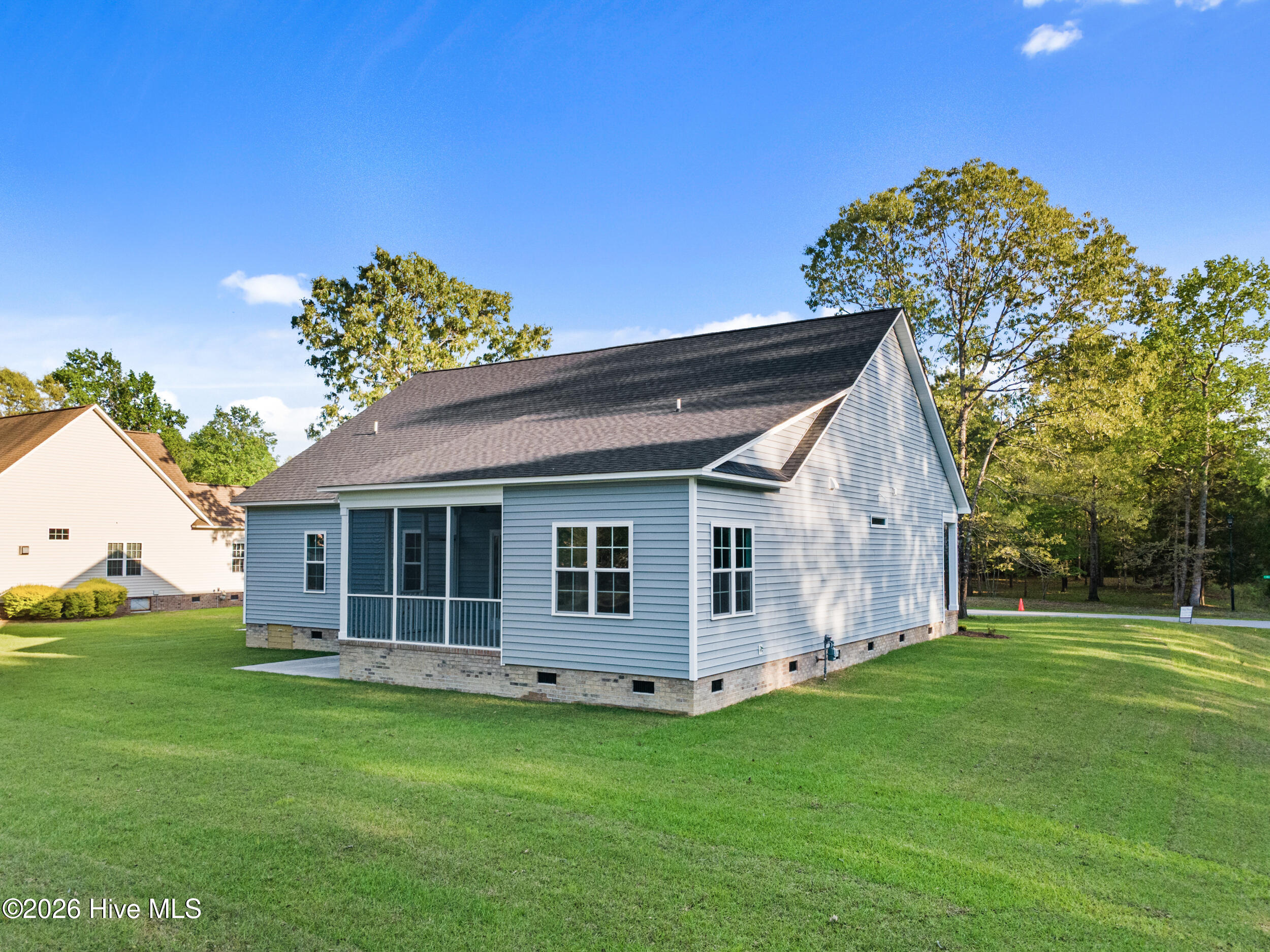 107 East Holly Ridge Road New Bern, NC 28562 - Photo 33 of 47 Back