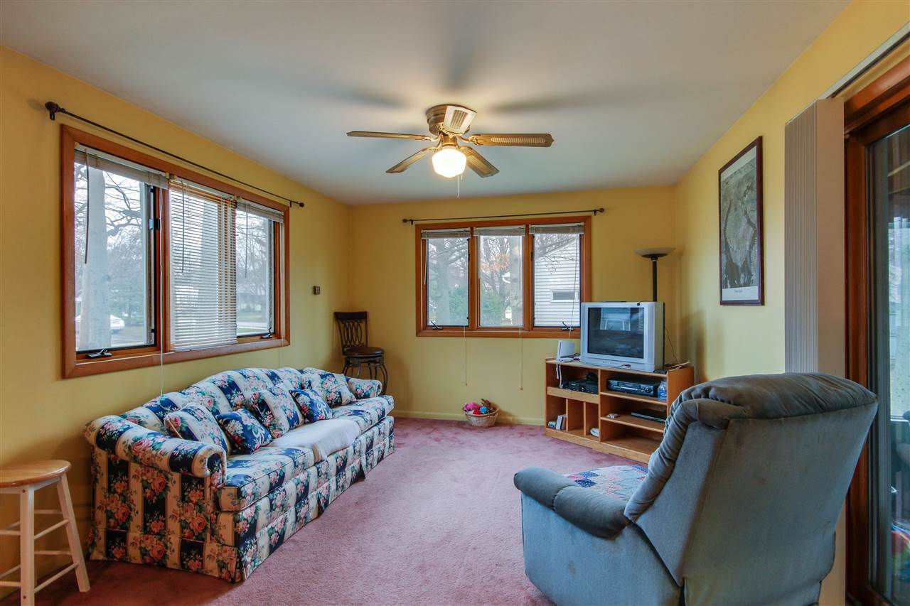 158 Dale Road Burlington, VT 05408 - Photo 11 of 39 Gallery Image 11
