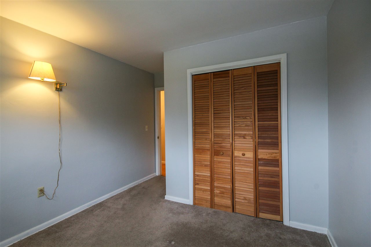 158 Dale Road Burlington, VT 05408 - Photo 18 of 39 Gallery Image 18