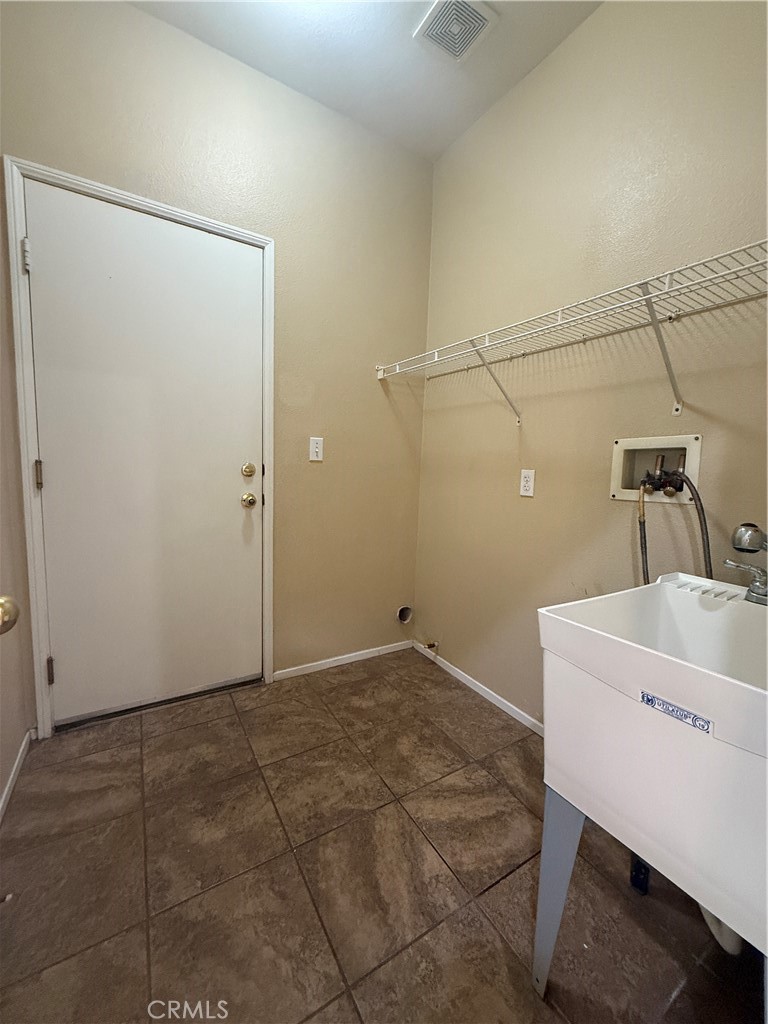 7219 Riley Drive Fontana, CA 92336 - Photo 10 of 22