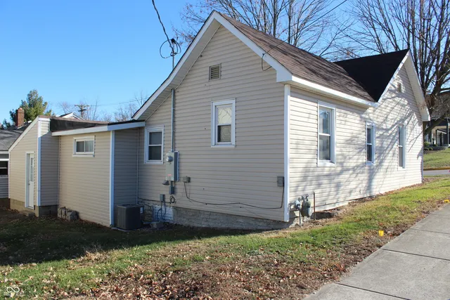 $149,900 | 201 East Franklin Street, Greencastle, IN 46135