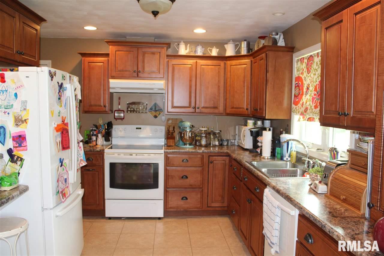 1620 Adams Road Eureka, IL 61530 - Photo 23 of 24 Gallery Image 23