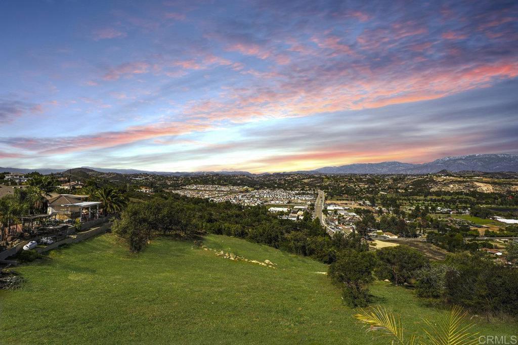 27051 Toyon Ridge Trail Valley Center, CA 92082 - Photo 5 of 51