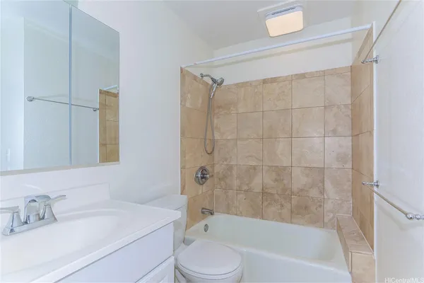 $515,000 | 95-759 Hokuwelowelo Place, Unit J105, Mililani, HI 96789