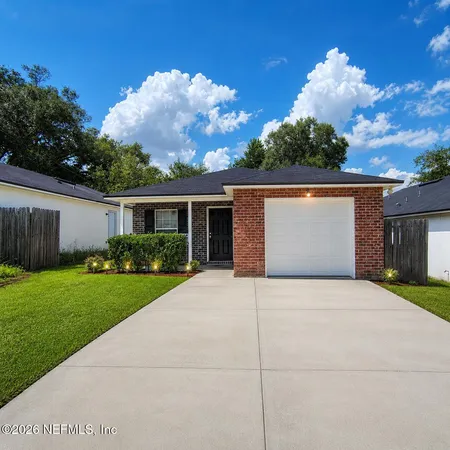 $1,800 | 8437 India Avenue, Jacksonville, FL 32211