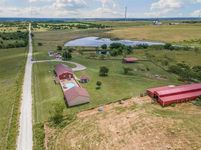 an aerial view of a bathroom