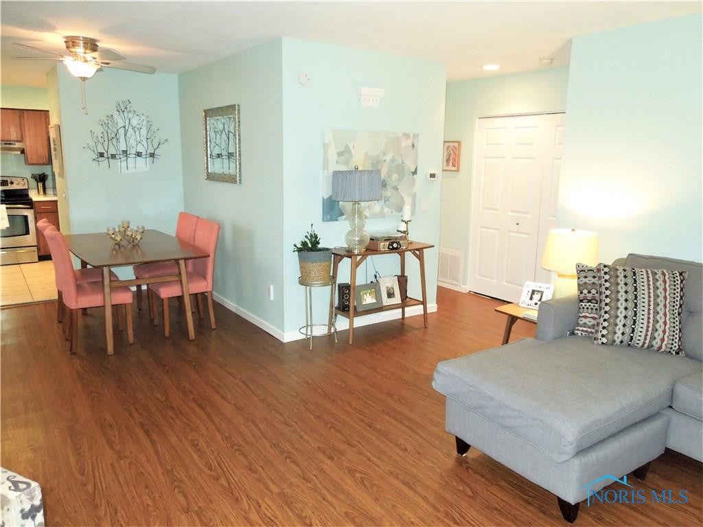 150 Quail Road, Unit 22 Perrysburg, OH 43551 - Photo 5 of 21 Gallery Image 5