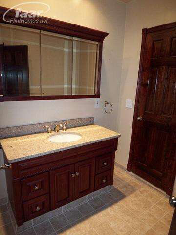 854 East Bennington Road Owosso, MI 48867 - Photo 8 of 22 20424910-7.JPG