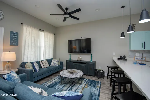 $1,150,000 | 112 Riviera Drive, Panama City Beach, FL 32413