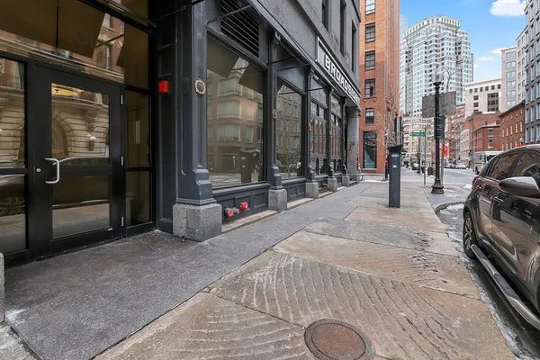 $4,000 | 99-105 Broad Street, Unit 7B, Boston, MA 02110
