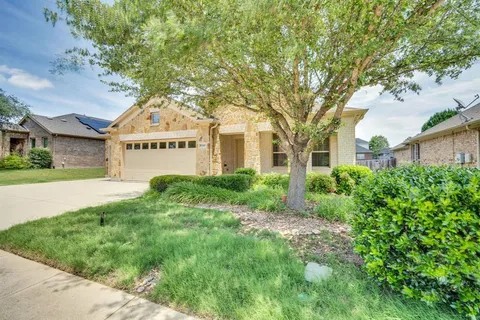 $400,000 | 9305 Water Oak Court, Arlington, TX 76002