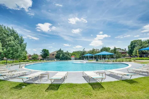 $400,000 | 9305 Water Oak Court, Arlington, TX 76002