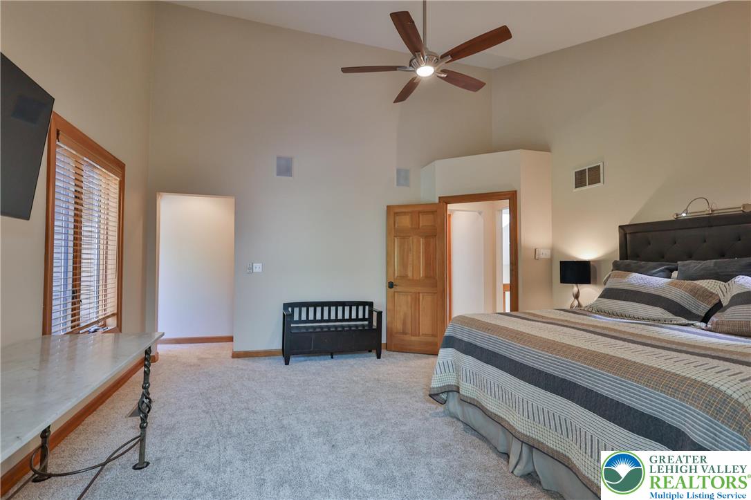 2159 Quarry Road Coopersburg, PA 18036 - Photo 29 of 79 Primary bedroom