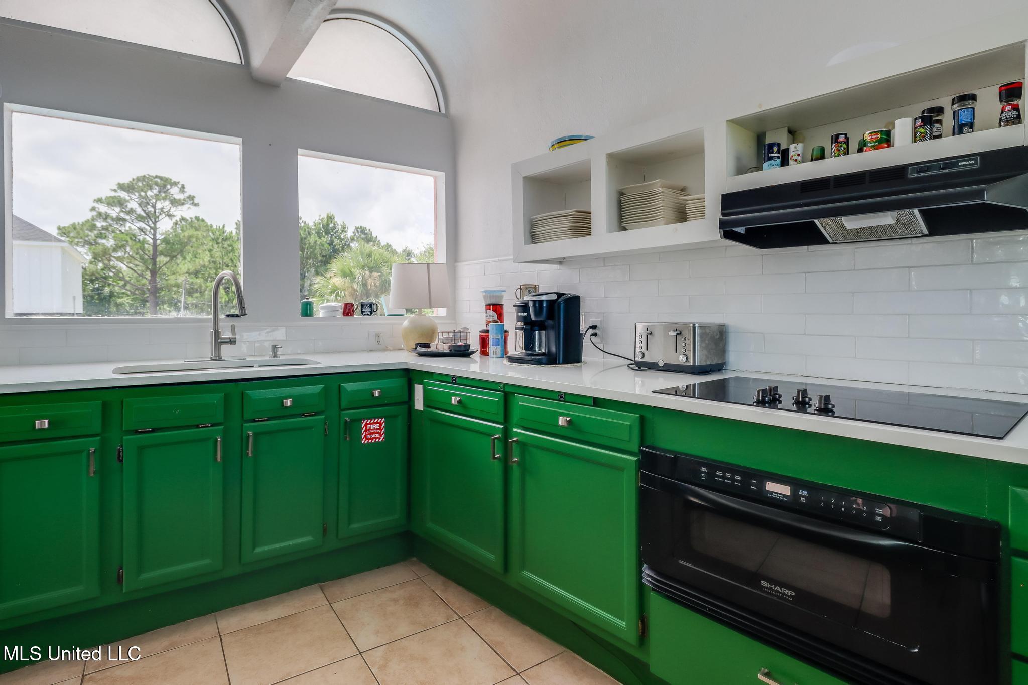 101 Hayden Avenue Pass Christian, MS 39571 - Photo 12 of 42 IMG_2128-Edit