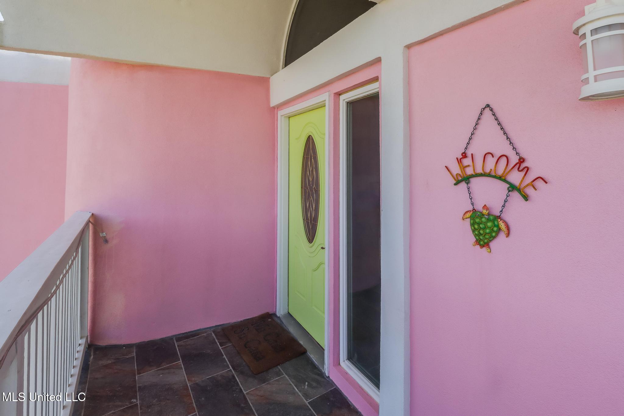 101 Hayden Avenue Pass Christian, MS 39571 - Photo 2 of 42 IMG_2083-Edit