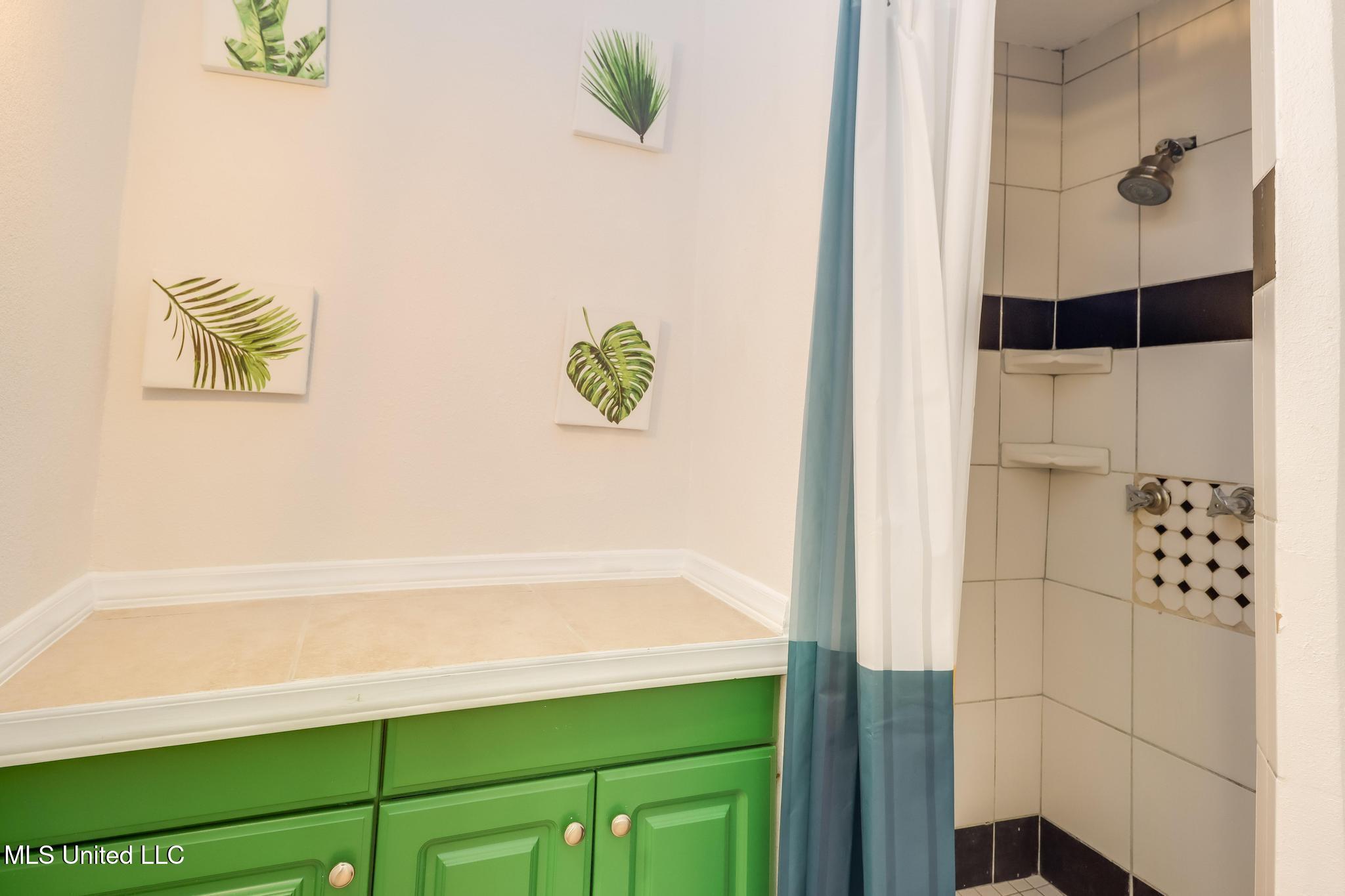 101 Hayden Avenue Pass Christian, MS 39571 - Photo 23 of 42 IMG_2161-Edit