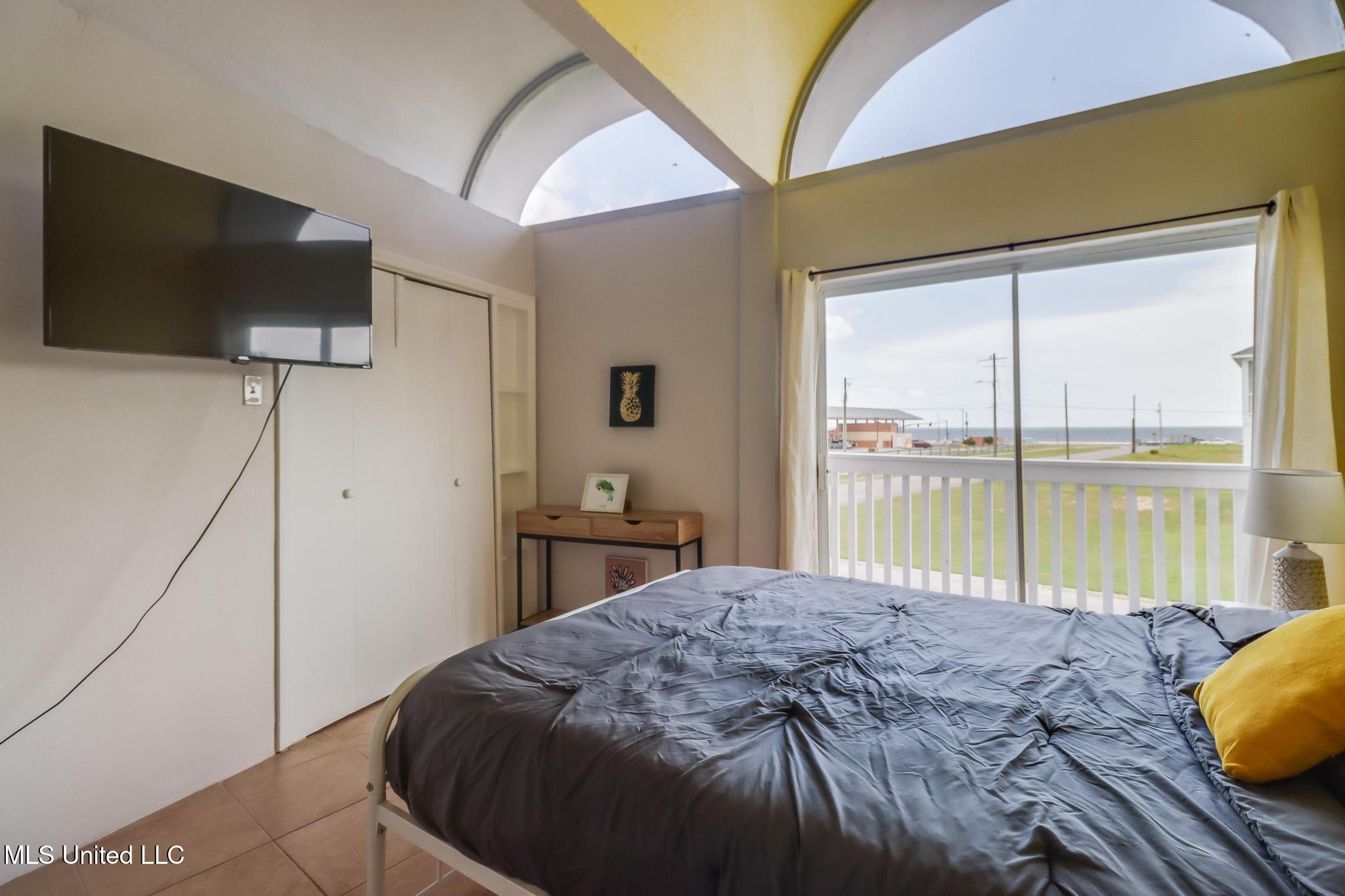 101 Hayden Avenue Pass Christian, MS 39571 - Photo 24 of 42 IMG_2164-Edit