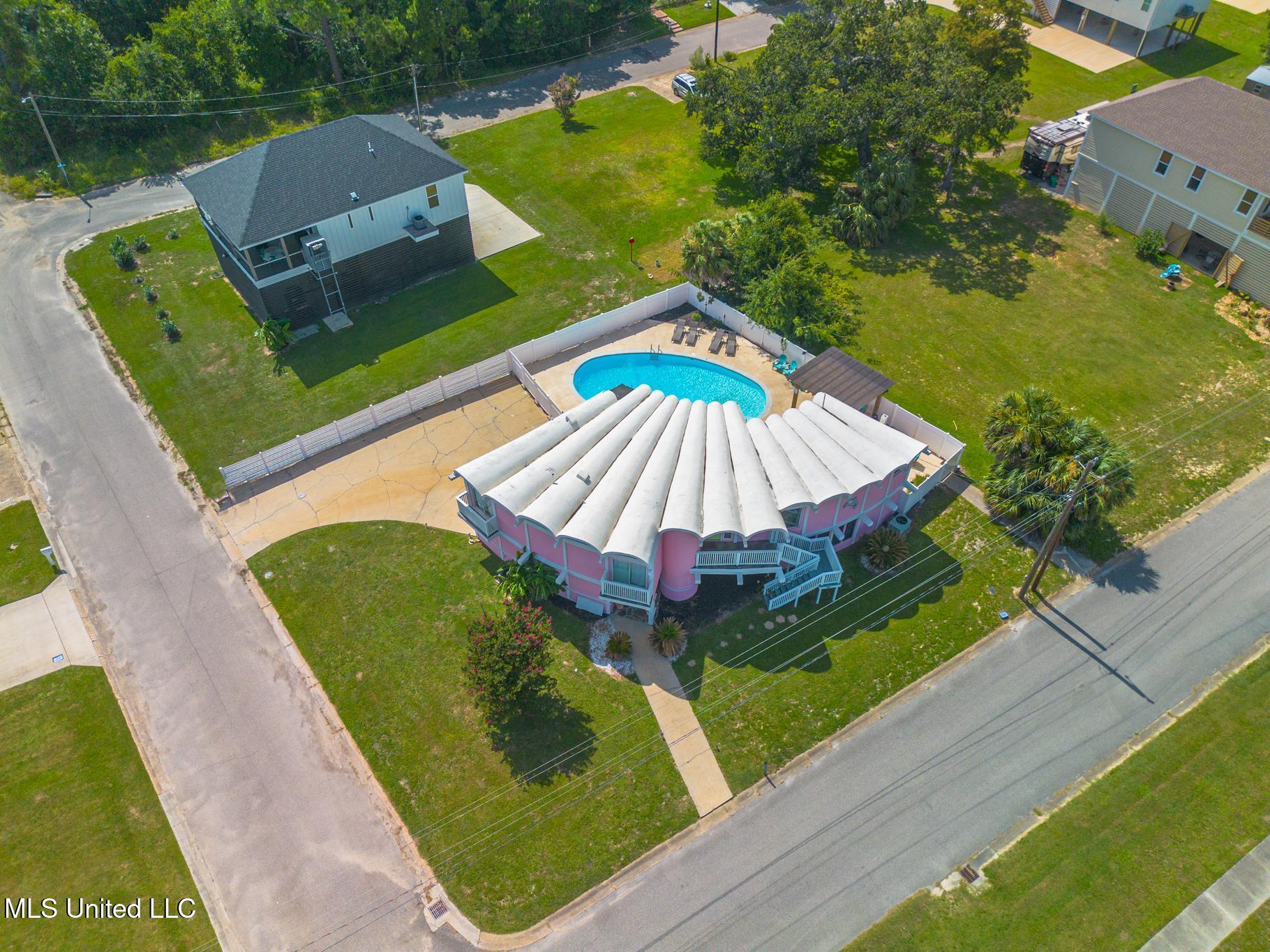 101 Hayden Avenue Pass Christian, MS 39571 - Photo 38 of 42 101-4