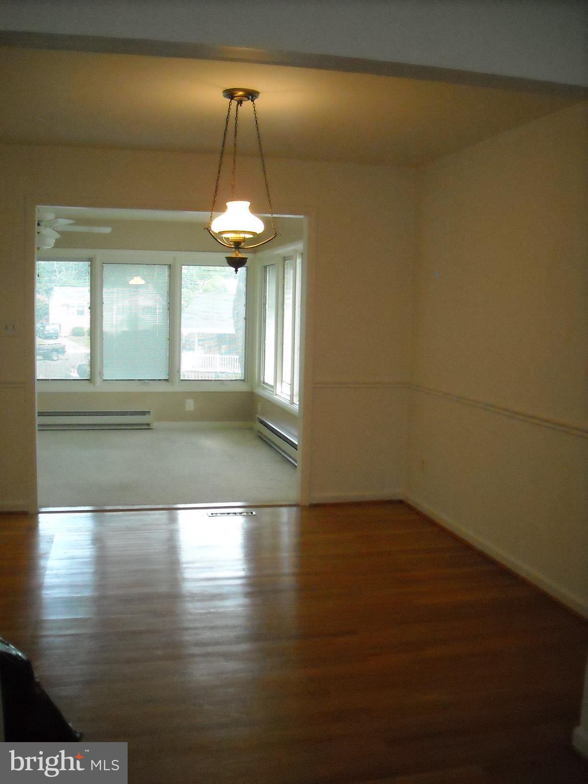 523 Michille Road Odenton, MD 21113 - Photo 3 of 12 with view of Sun room