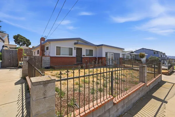 $799,000 | 1140 Palm Avenue, Seaside, CA 93955