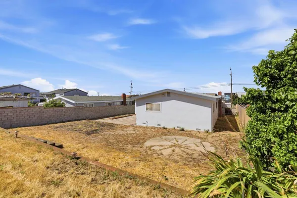 $799,000 | 1140 Palm Avenue, Seaside, CA 93955