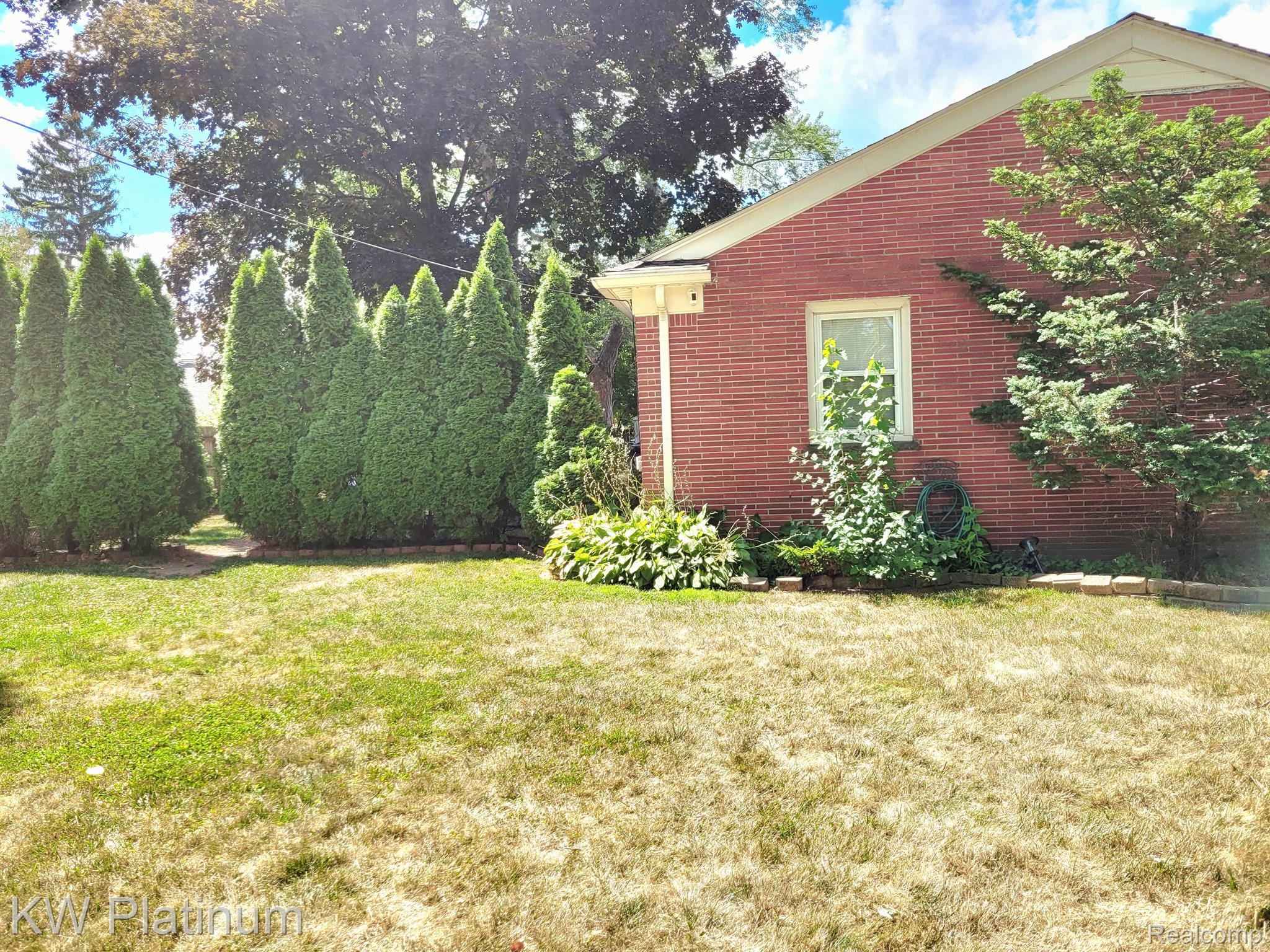 5250 Chicago Road Warren, MI 48092 - Photo 4 of 31 Gallery Image 4