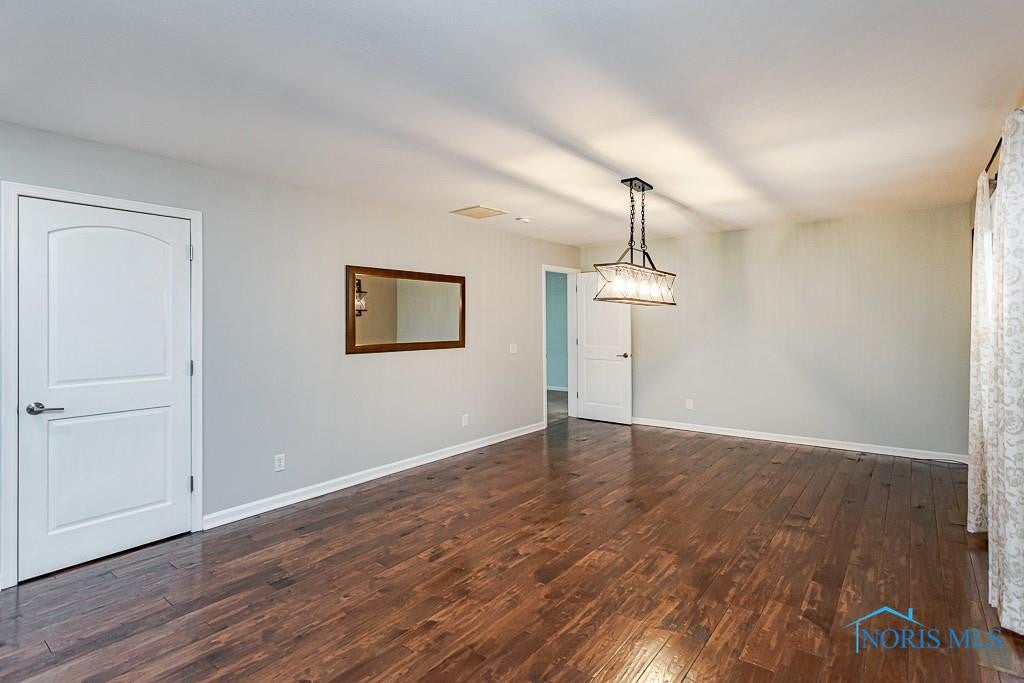2315 Gradwohl Road Toledo, OH 43617 - Photo 8 of 26 Gallery Image 8