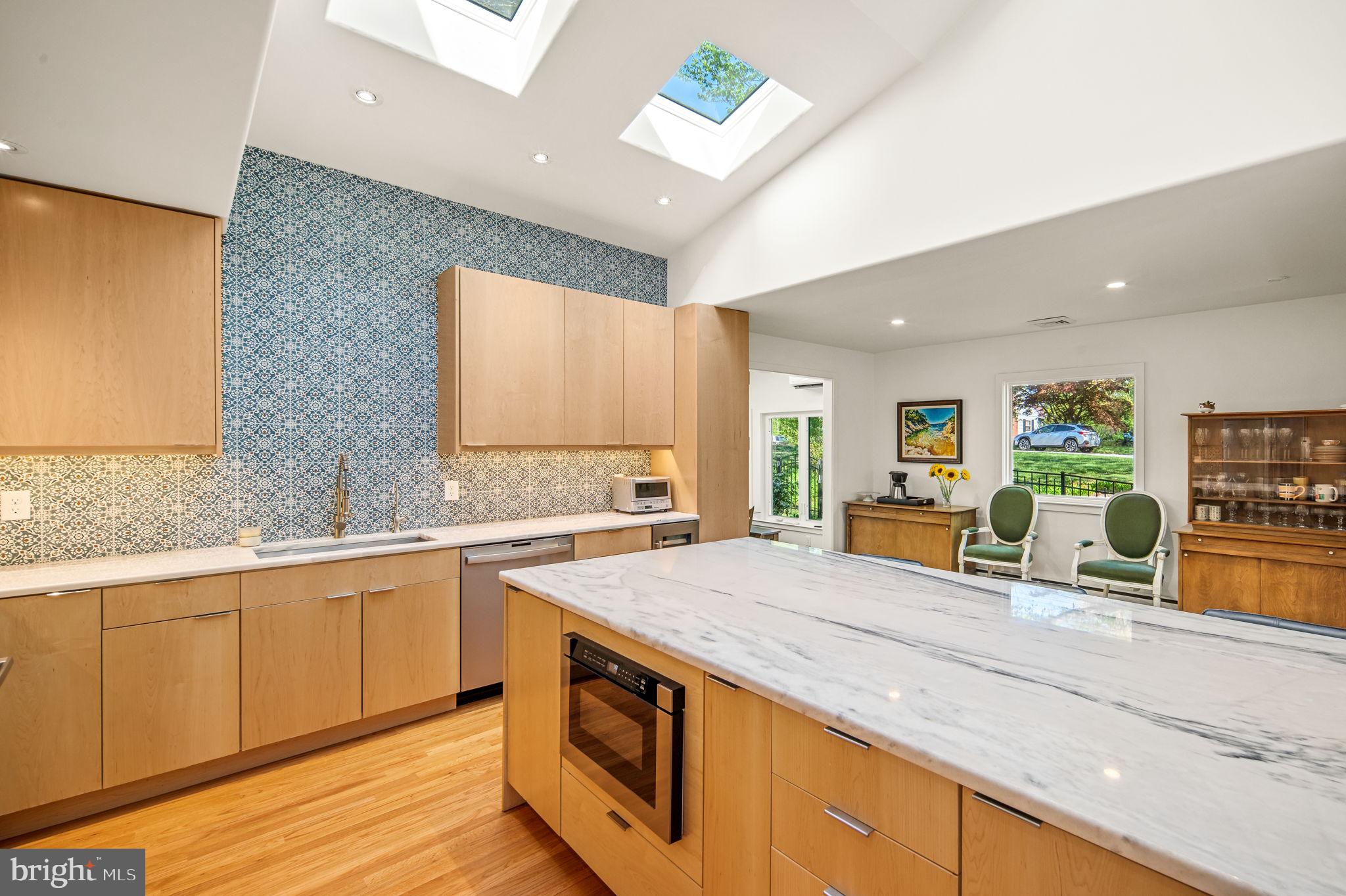 274 Vincent Road Paoli, PA 19301 - Photo 12 of 41 Kitchen
