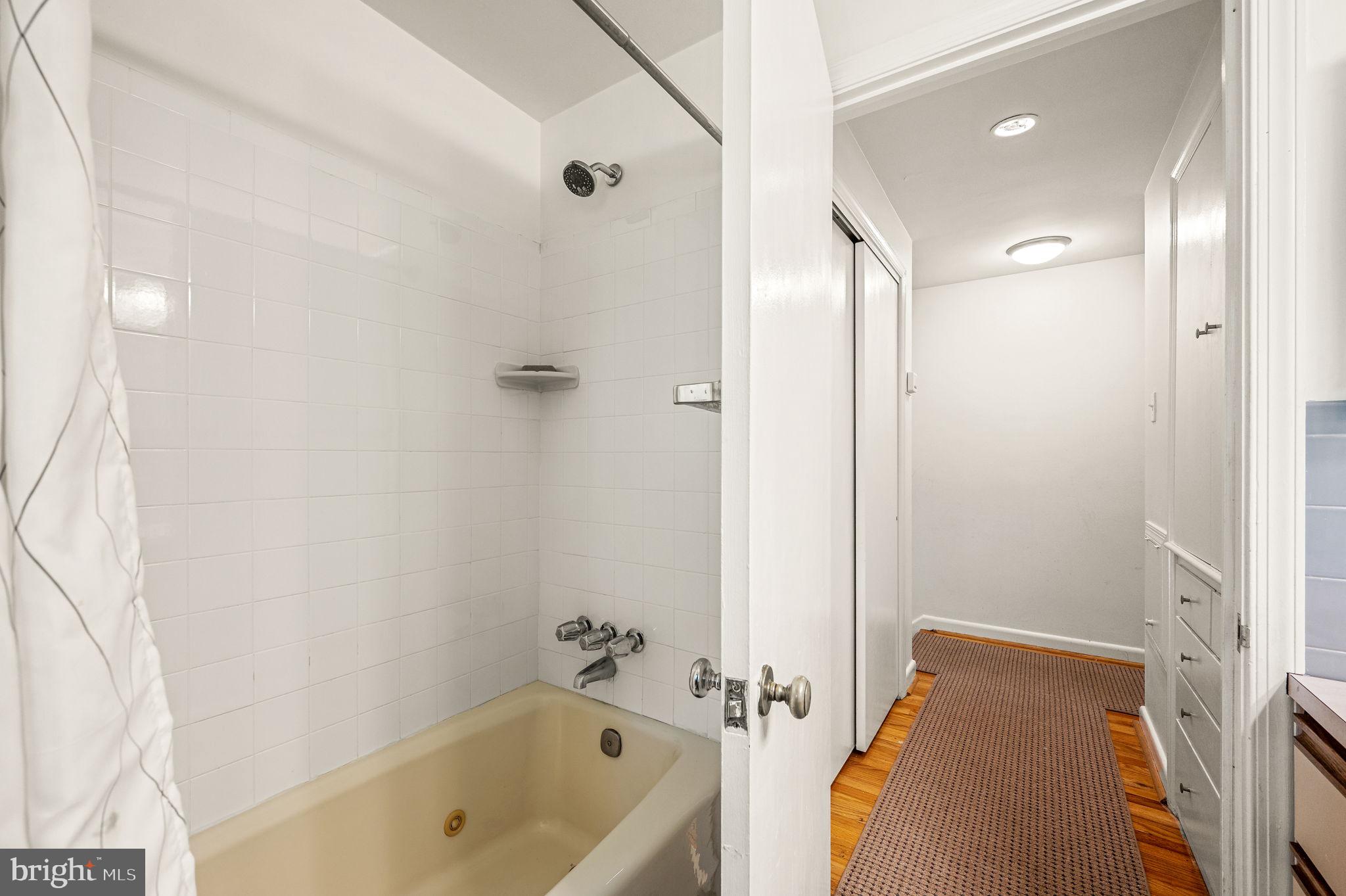 274 Vincent Road Paoli, PA 19301 - Photo 19 of 41 Full Bath Upper Level