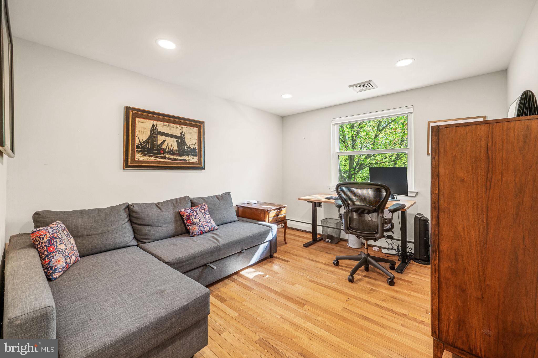274 Vincent Road Paoli, PA 19301 - Photo 21 of 41 Bedroom/Office
