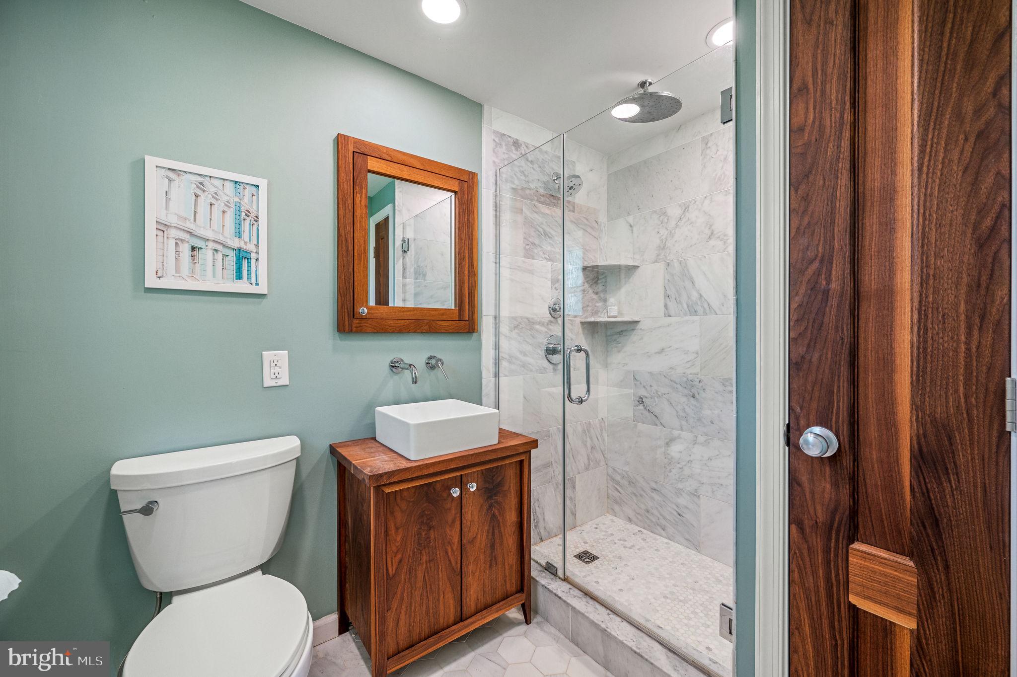 274 Vincent Road Paoli, PA 19301 - Photo 25 of 41 Primary Bathroom