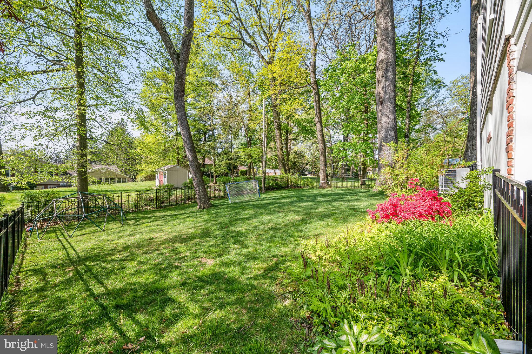 274 Vincent Road Paoli, PA 19301 - Photo 35 of 41 Backyard