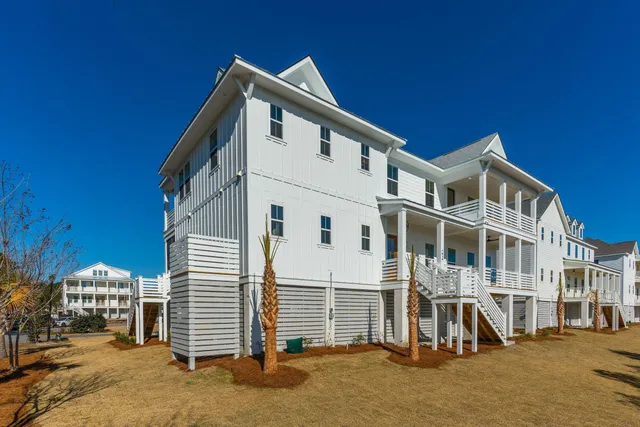 $1,599,990 | 1014 Capersview Court, Awendaw, SC 29429