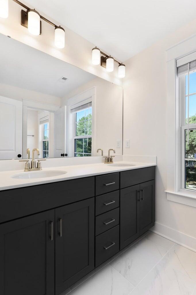 1014 Capersview Court Awendaw, SC 29429 - Photo 19 of 40 20230823175647246936000000-o