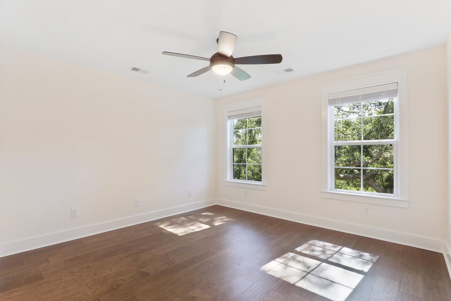 1014 Capersview Court Awendaw, SC 29429 - Photo 22 of 40 20230823175709562734000000-o