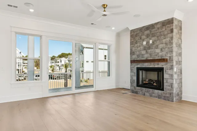 $1,599,990 | 1014 Capersview Court, Awendaw, SC 29429