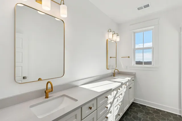 $1,599,990 | 1014 Capersview Court, Awendaw, SC 29429