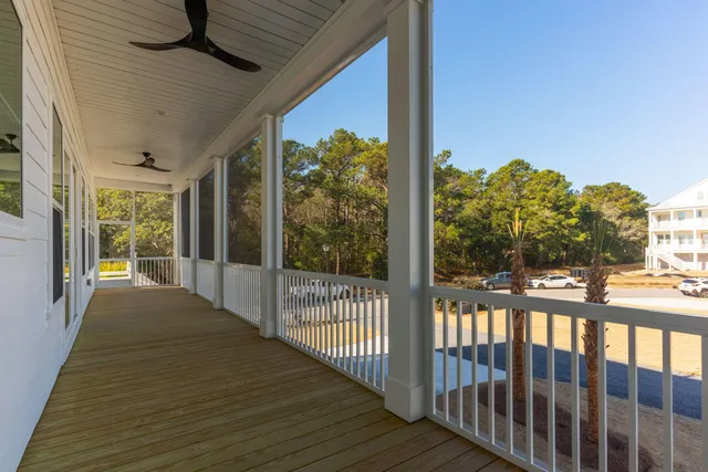 $1,599,990 | 1014 Capersview Court, Awendaw, SC 29429