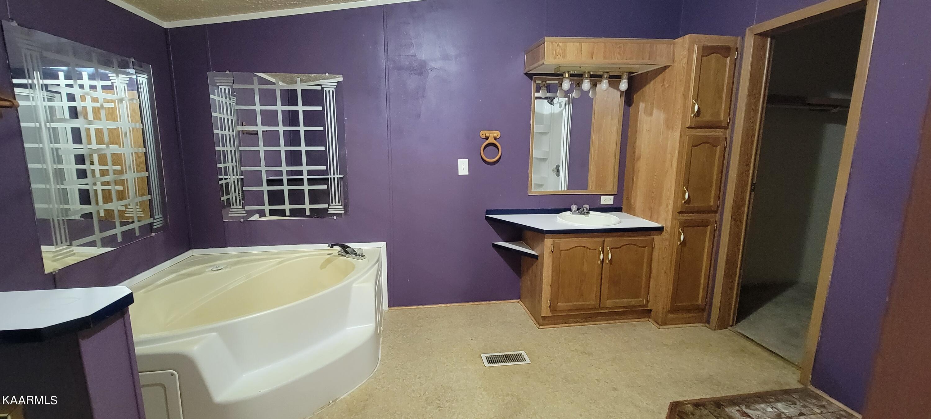 1137 Harbin Road Dandridge, TN 37725 - Photo 9 of 20 20230613_200830