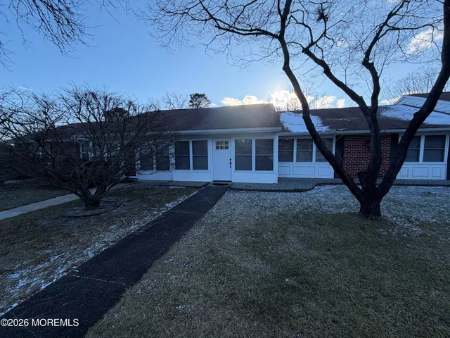 $267,911 | 833 B Inverness Court, Unit B, Lakewood, NJ 08701