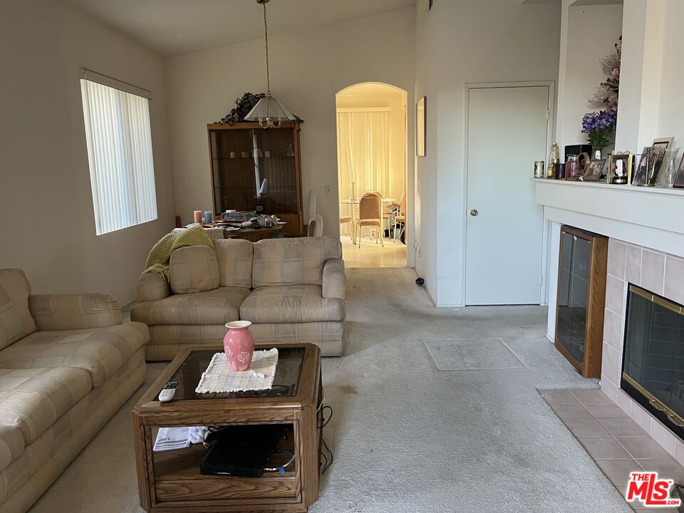 39537 June Road Temecula, CA 92591 - Photo 3 of 18 Gallery Image 3