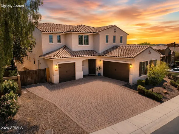$899,000 | 2109 West White Feather Lane, Phoenix, AZ 85085