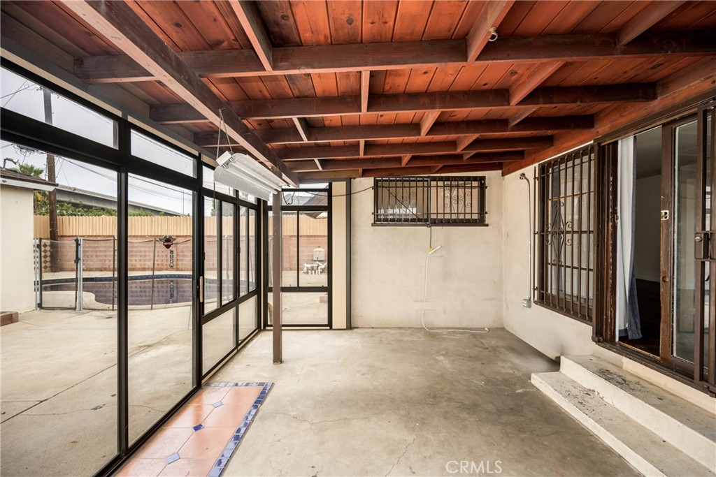 9085 Remick Avenue Arleta, CA 91331 - Photo 36 of 48 Sunroom (used to have an above-ground jacuzzi)