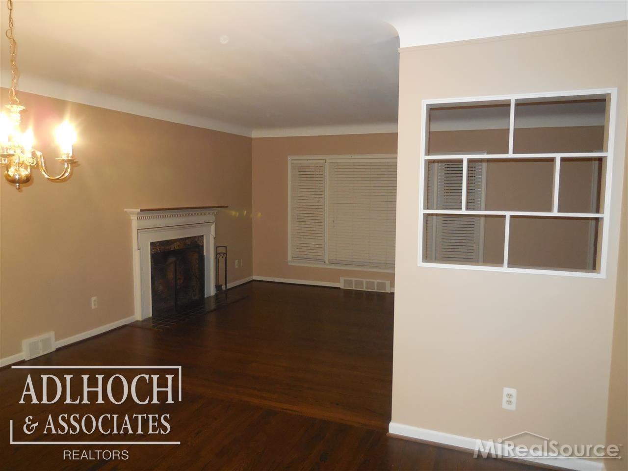 744 Harcourt Road Grosse Pointe, MI 48230 - Photo 2 of 23