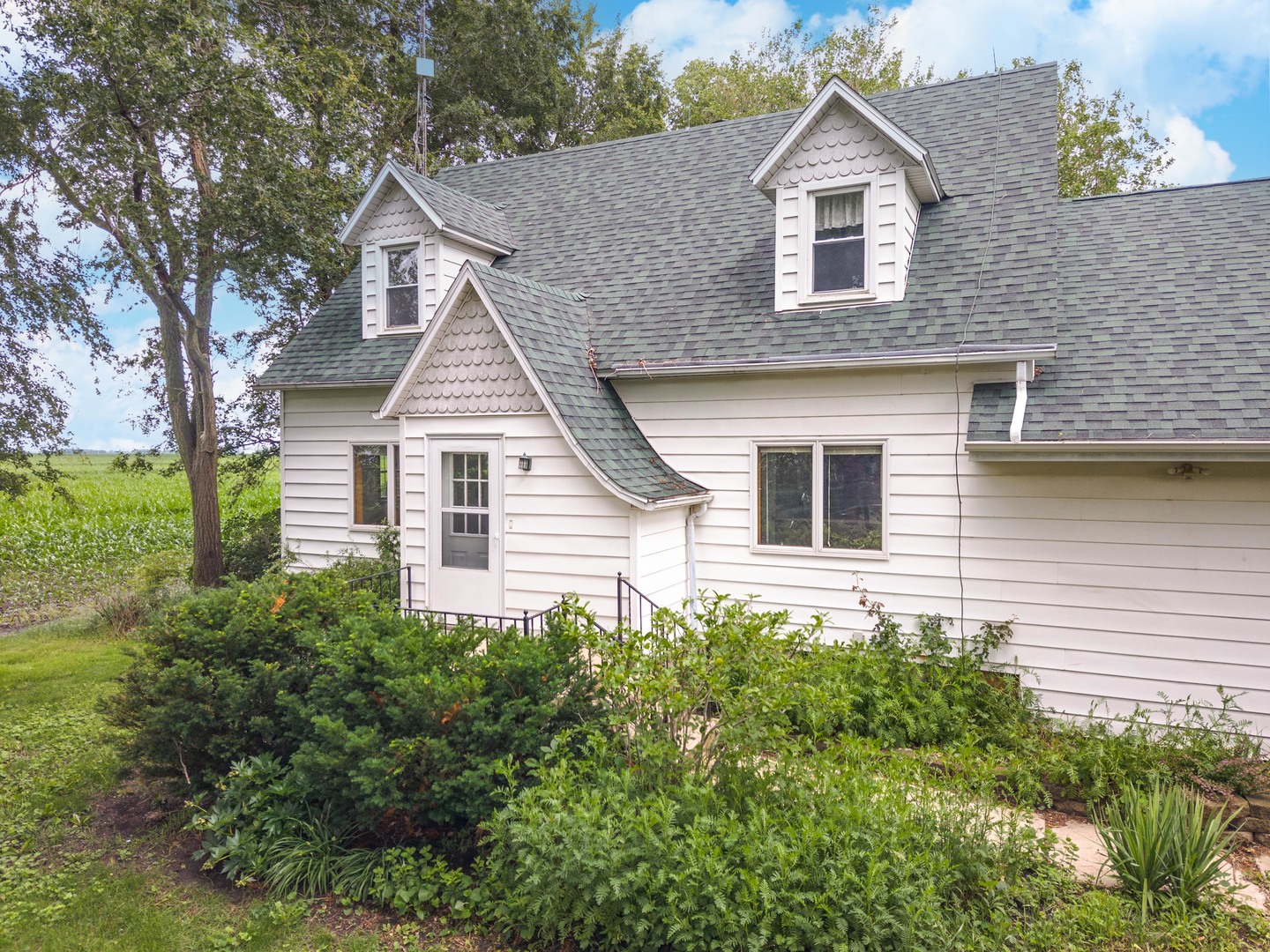 34553 East 1300 N Road Chatsworth, IL 60921 - Photo 3 of 42
