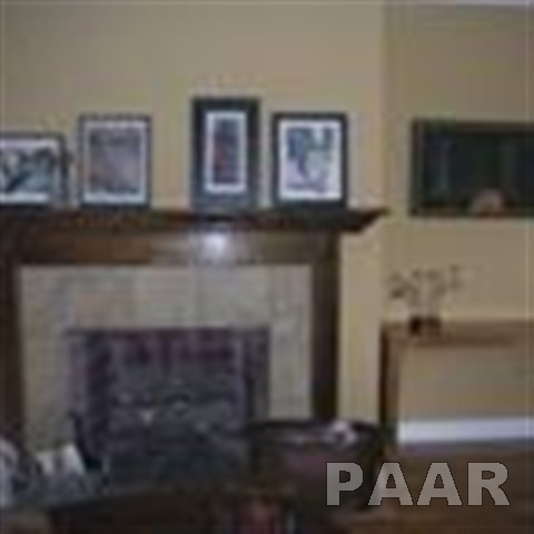 419 West Ridgemont Road Peoria, IL 61614 - Photo 4 of 15 Gallery Image 4
