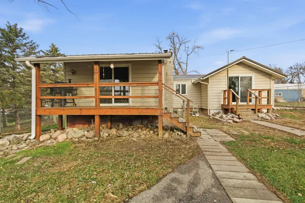 $299,900 | 19936 Major Avenue, Hutchinson, MN 55350