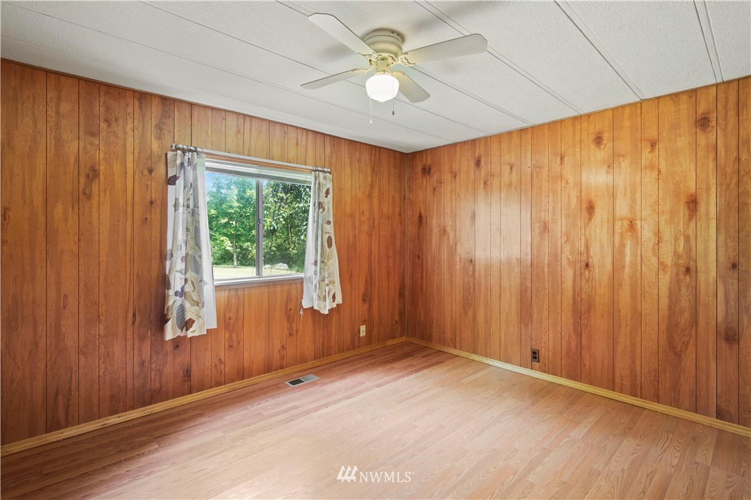 19816 Fales Road Snohomish, WA 98296 - Photo 22 of 25 Gallery Image 22