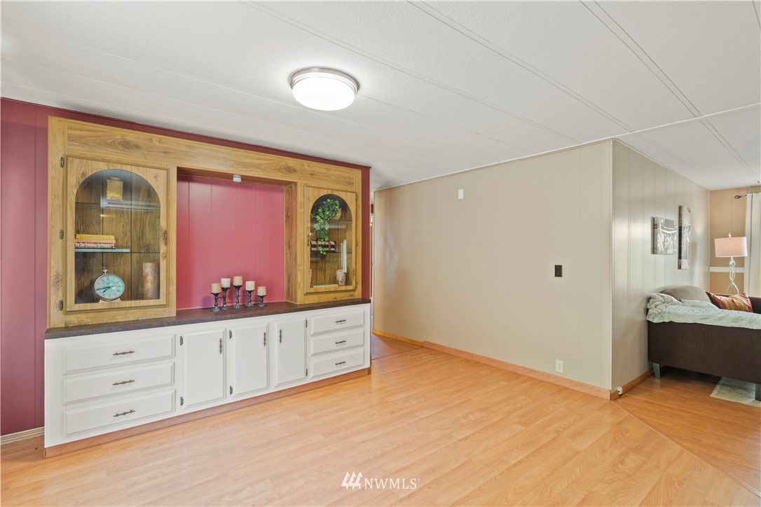 19816 Fales Road Snohomish, WA 98296 - Photo 7 of 25 Gallery Image 7